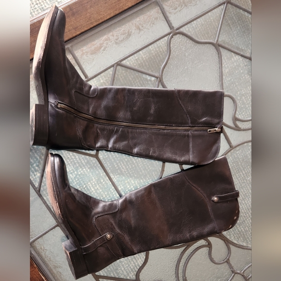 Women's Frye Riding Boots - Picture 4 of 9